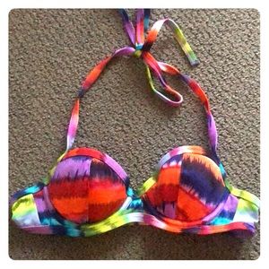 Victoria’s Secret bikini top